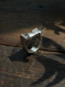 Muse Ring